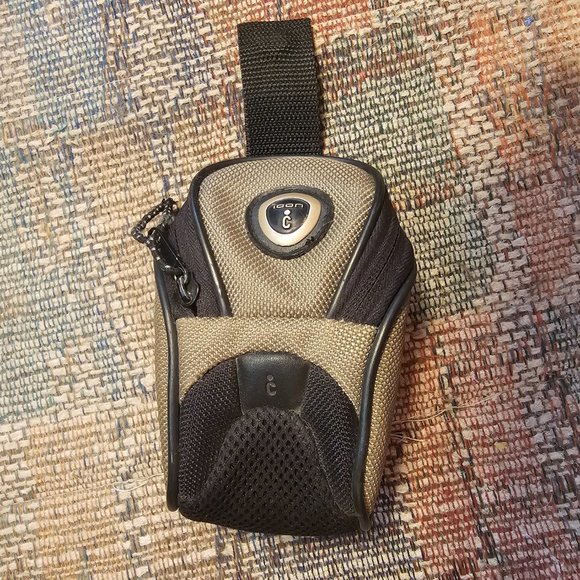 Genuine Icon Camera Case - Picture 3 of 7